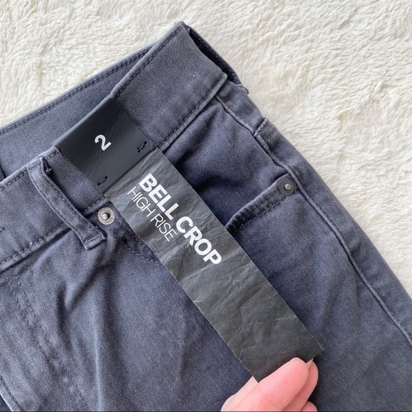 Express High Rise Bell Crop Gray Jeans size 2 - Picture 8 of 10